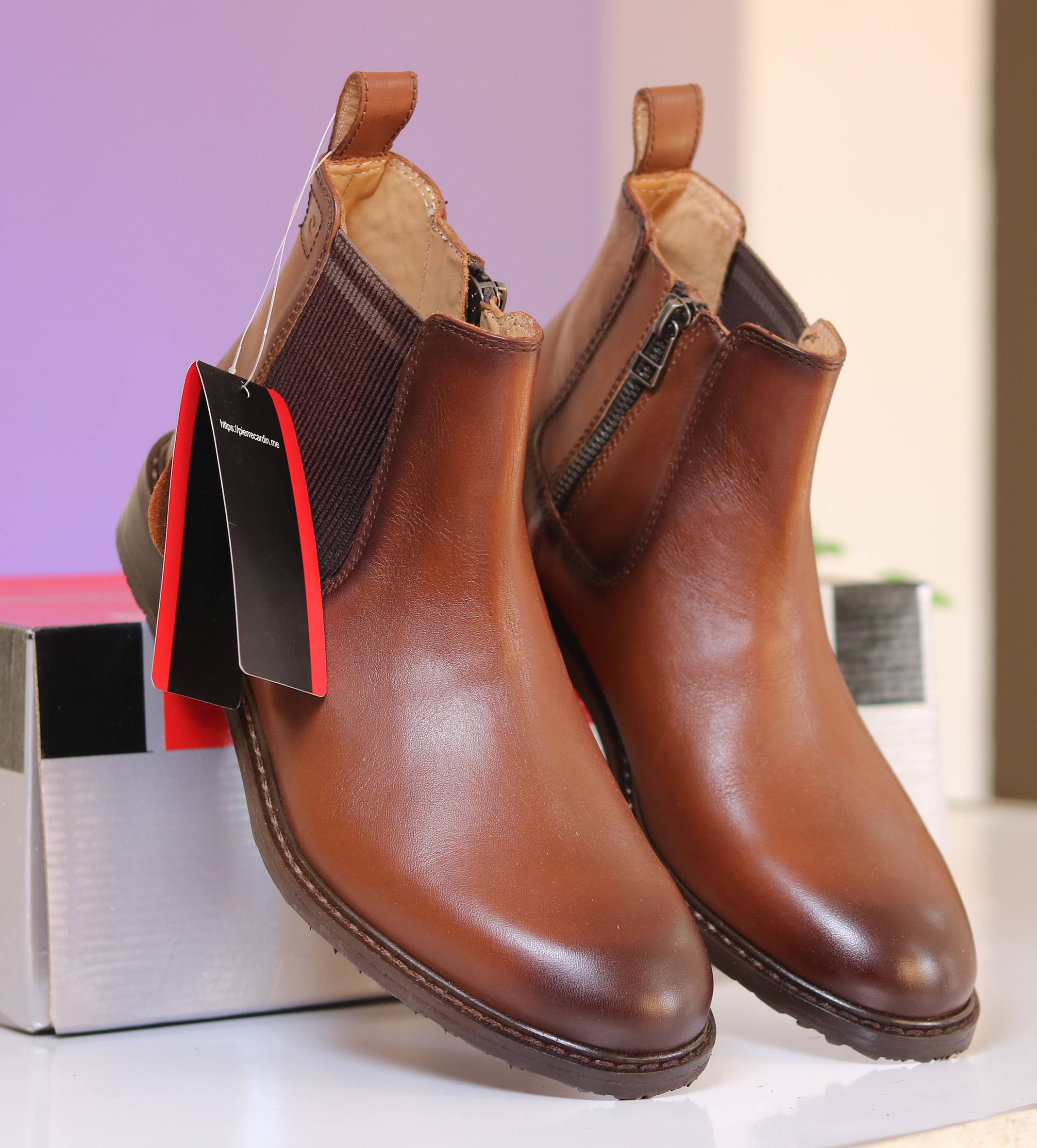 Chelsea (Round Shape )